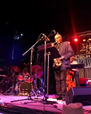 Metro Jazz Quintet: Legends of Jazz